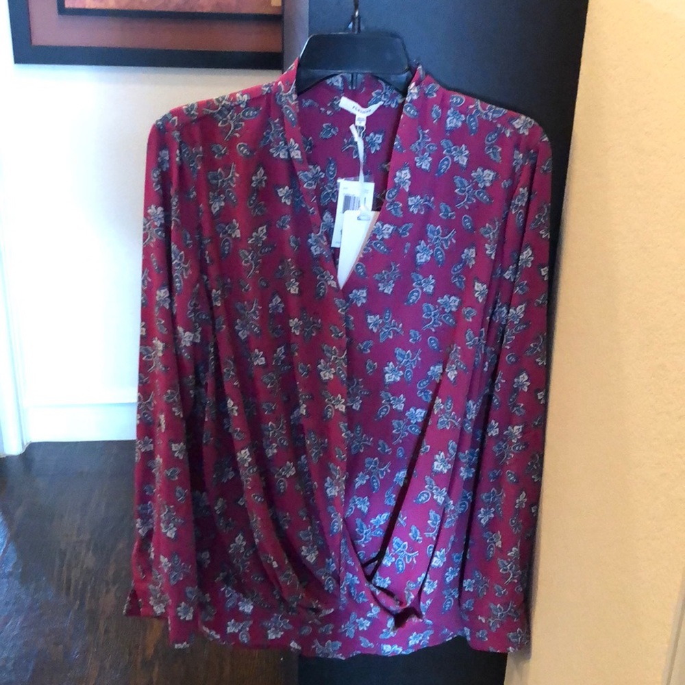 Purple flowered blouse. Size XL.
